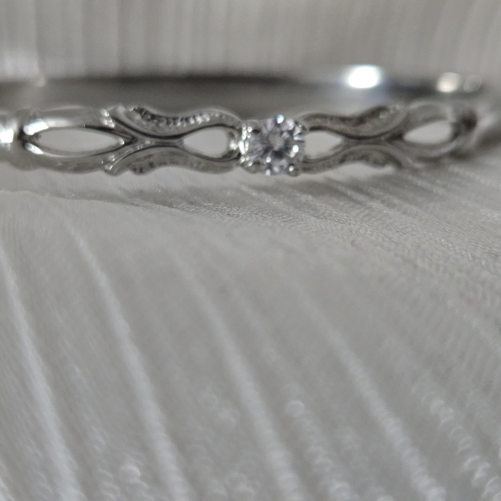 Delicate Silver Women's Ring with Crystal Accent